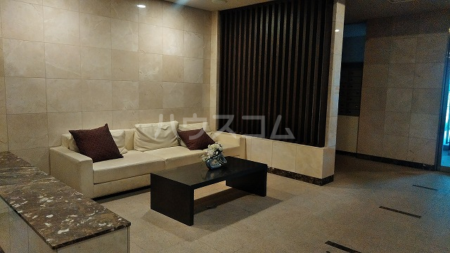 29/30 エントランス