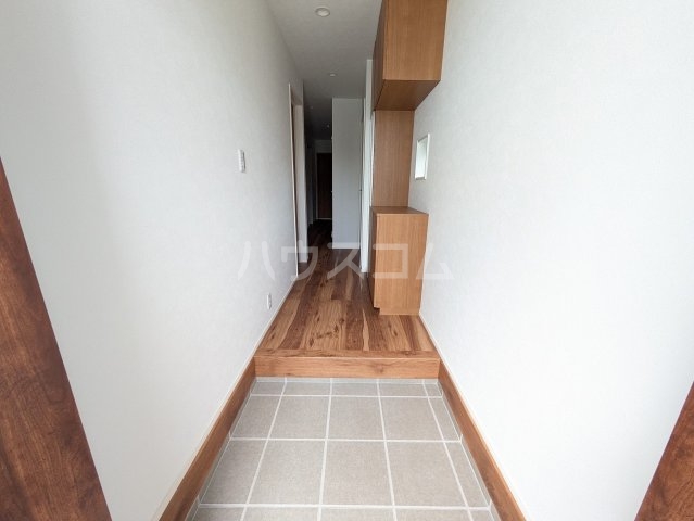 14/30 玄関