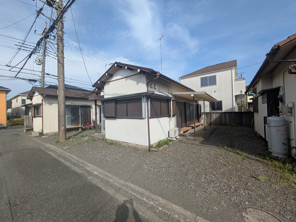 28/30 エントランス