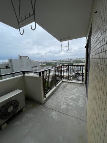 14/22 バルコニー