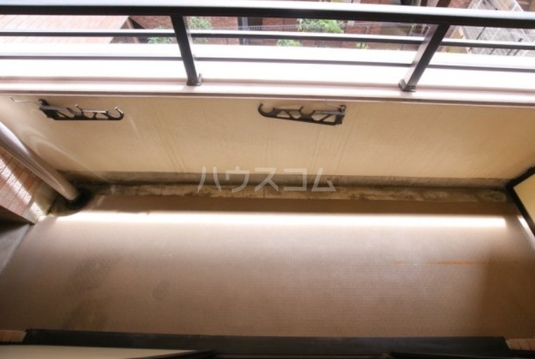 13/20 バルコニー