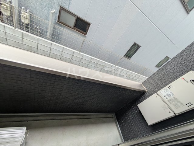 19/30 バルコニー