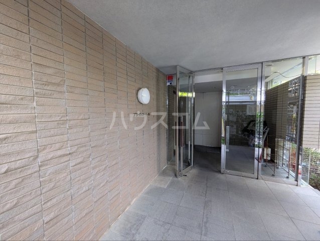 2/6 エントランス