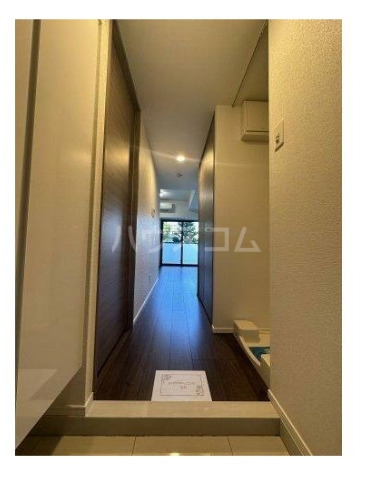 17/18 エントランス