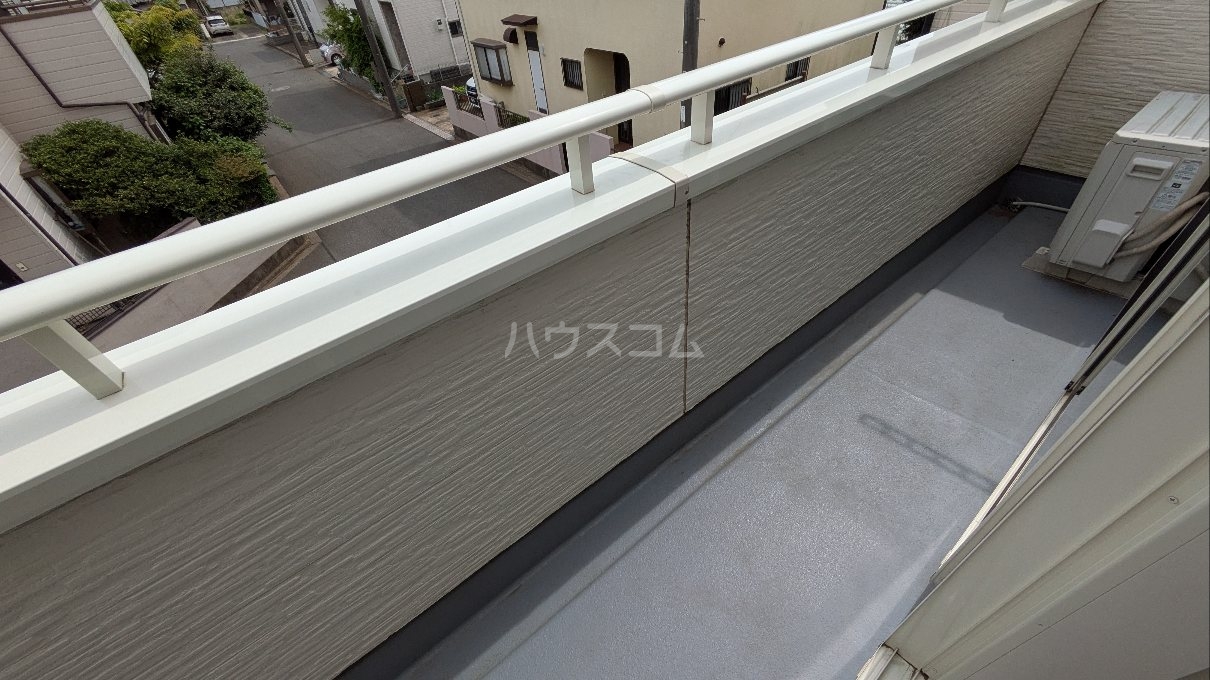 13/21 バルコニー