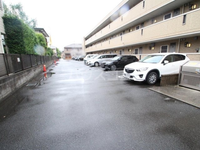 3/5 駐車場