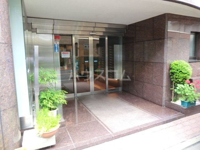 17/22 エントランス