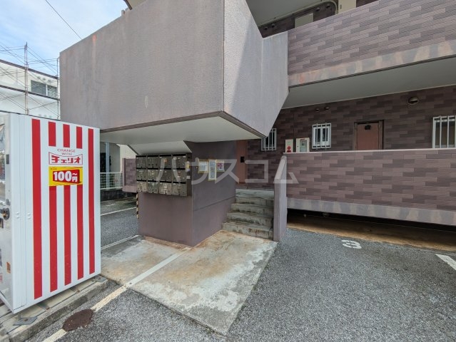 17/21 エントランス