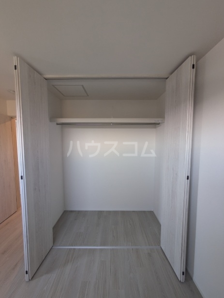 13/30 収納