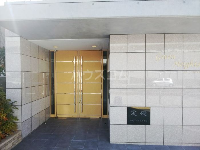 24/29 エントランス