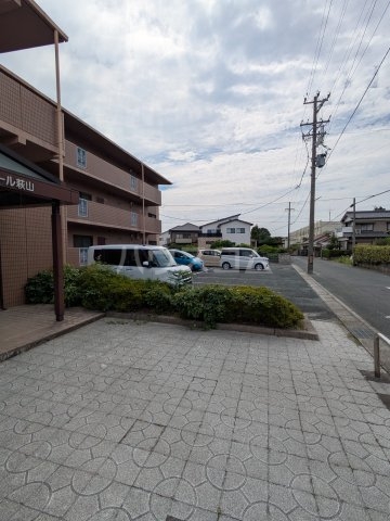 20/30 駐車場