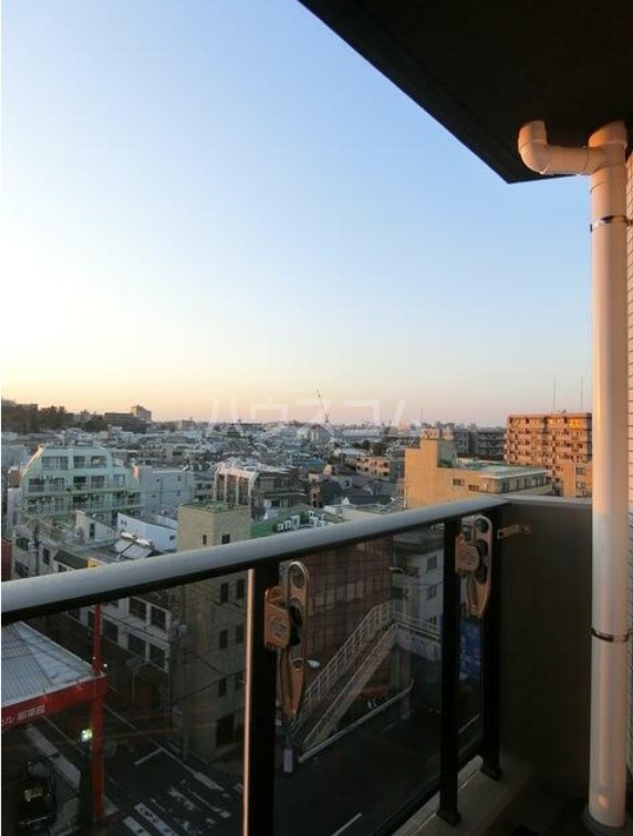 20/30 バルコニー