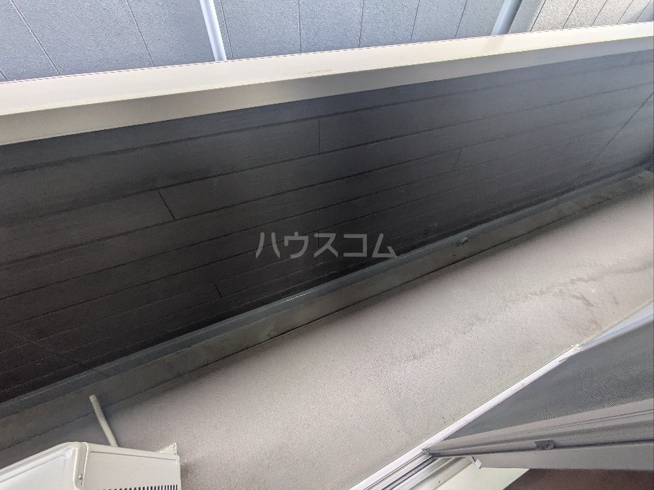 15/28 バルコニー