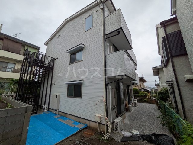 2/30 外観