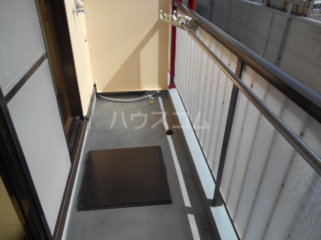 13/27 バルコニー