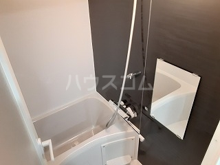 14/30 浴室