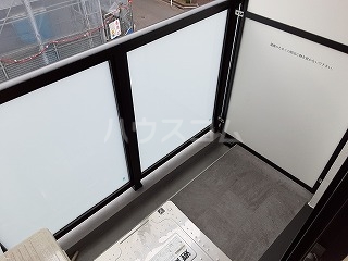 23/30 バルコニー