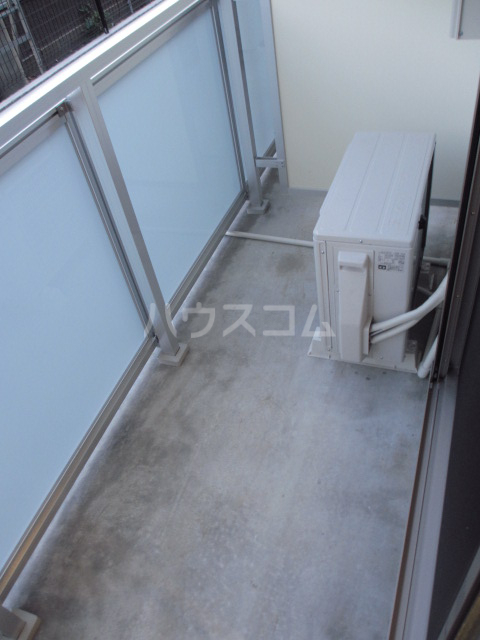 21/30 バルコニー