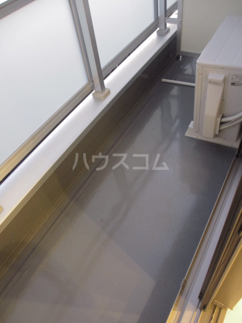 23/30 バルコニー