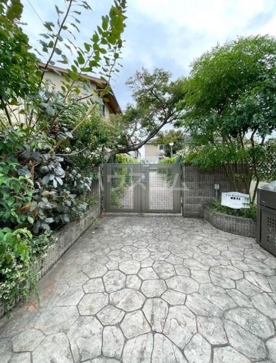 2/7 エントランス