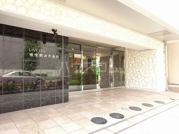 15/25 エントランス