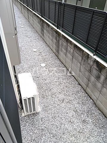23/30 バルコニー