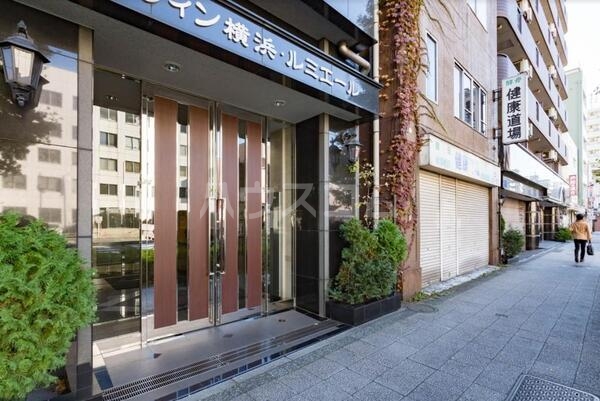 5/6 エントランス