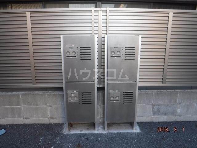 2/3 エントランス