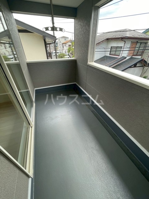 16/27 バルコニー