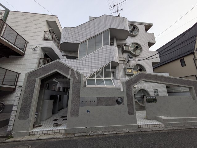 20/22 エントランス