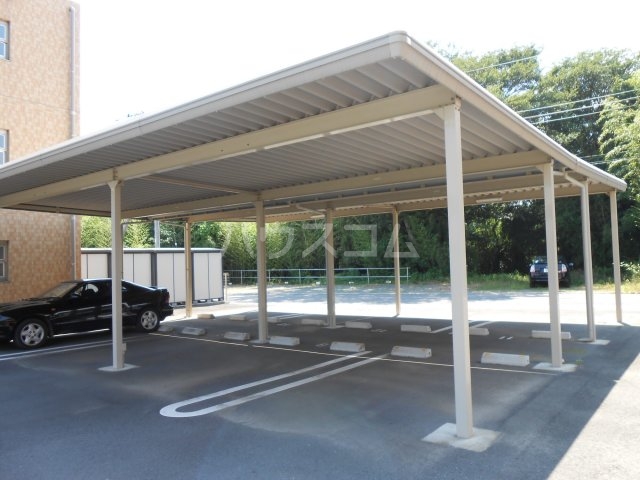 20/21 駐車場
