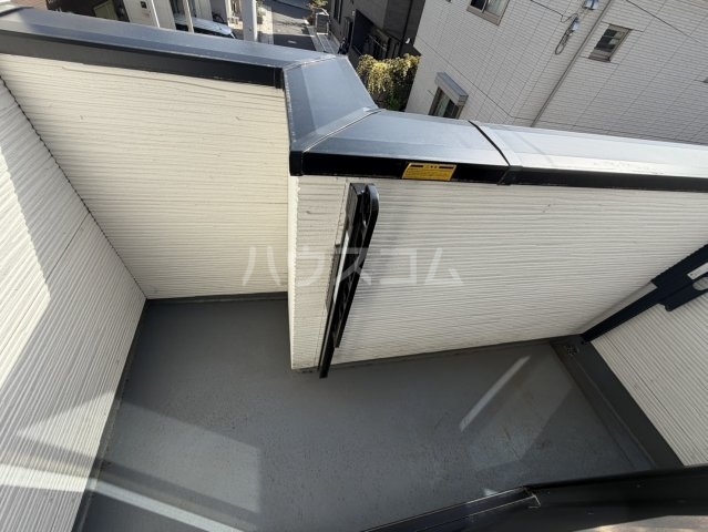 21/30 バルコニー