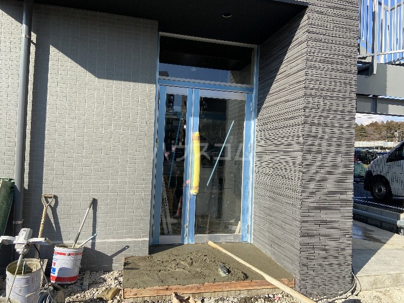 13/21 エントランス