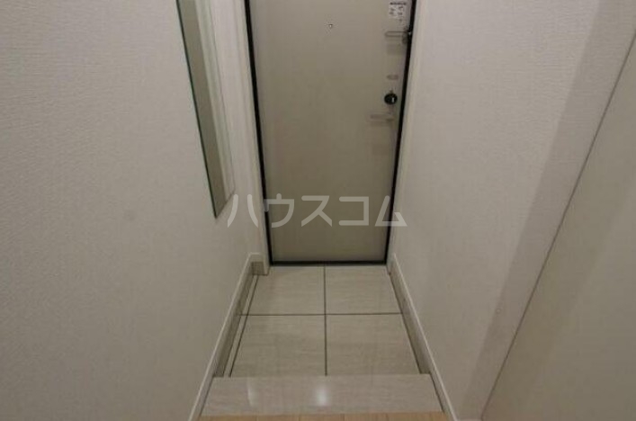14/30 玄関