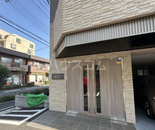 15/25 エントランス