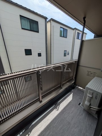 21/30 バルコニー