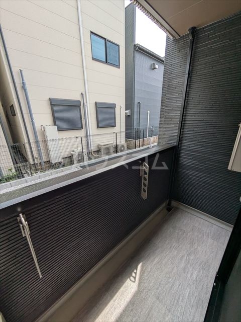 23/30 バルコニー