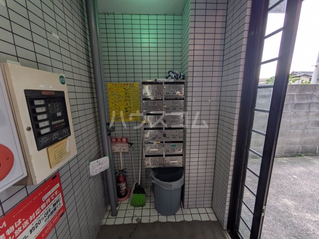 29/30 エントランス