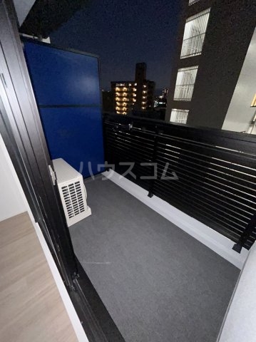 14/28 バルコニー