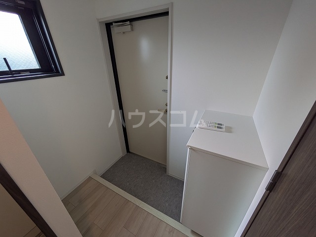 13/30 玄関