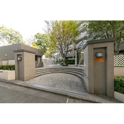 19/25 エントランス