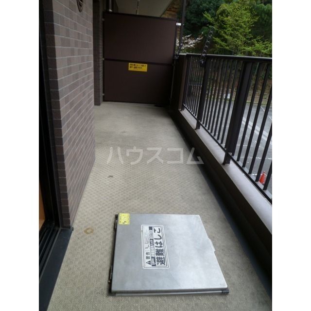 15/27 バルコニー