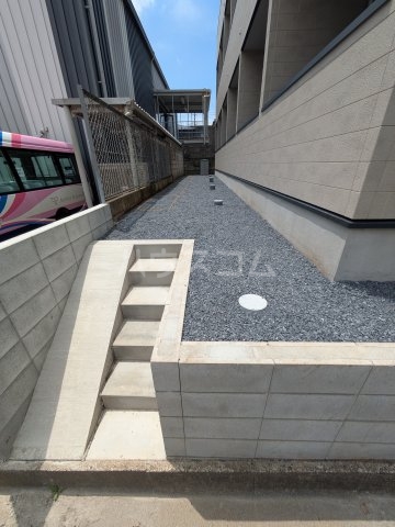 28/30 駐車場