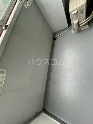 19/30 バルコニー