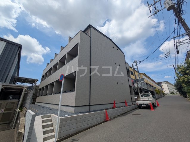 2/30 外観