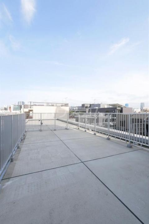 14/16 バルコニー