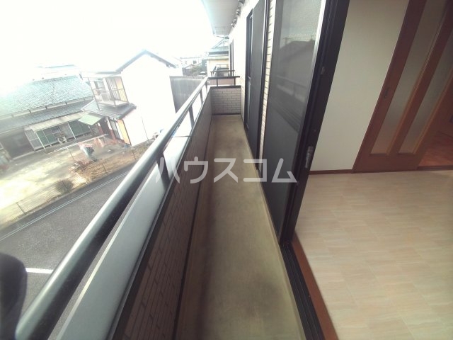 17/30 バルコニー