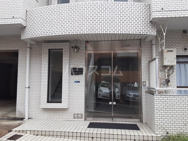 3/6 エントランス