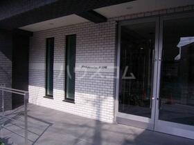 15/16 エントランス