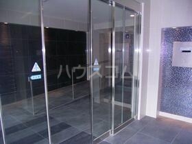 14/16 エントランス